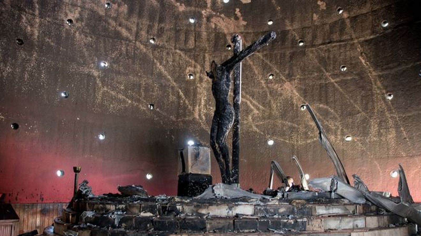 Incendio en la catedral de Managua