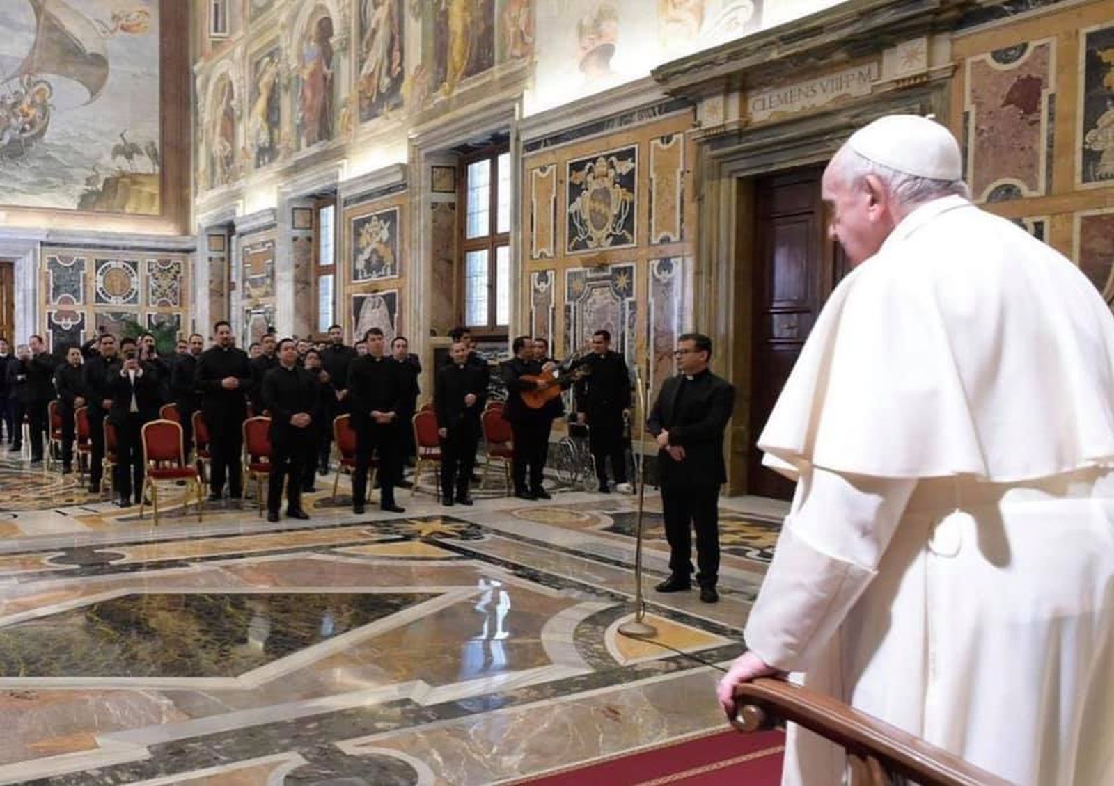 Papa a sacerdotes mexicanos: "No se olviden de rezar por mí, lo necesito... este trabajo no es nada fácil"