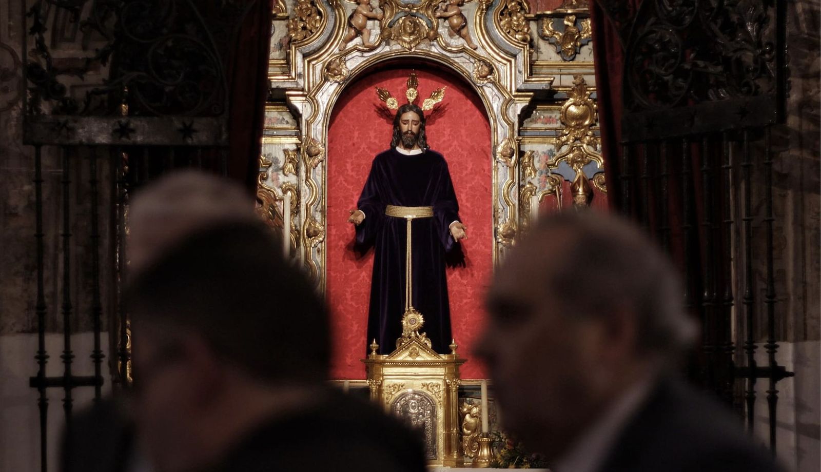 El Cristo de la Redención, en la iglesia de Santiago, en Sevilla
