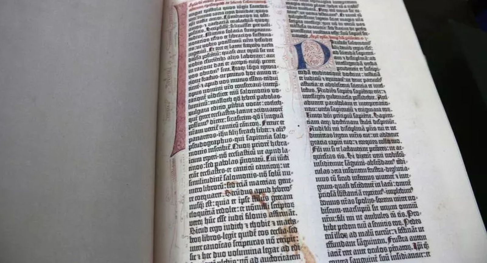 Réplica de la Biblia de Gutenberg