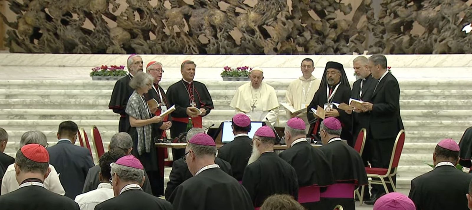 La oración del Papa para abrir el Sínodo