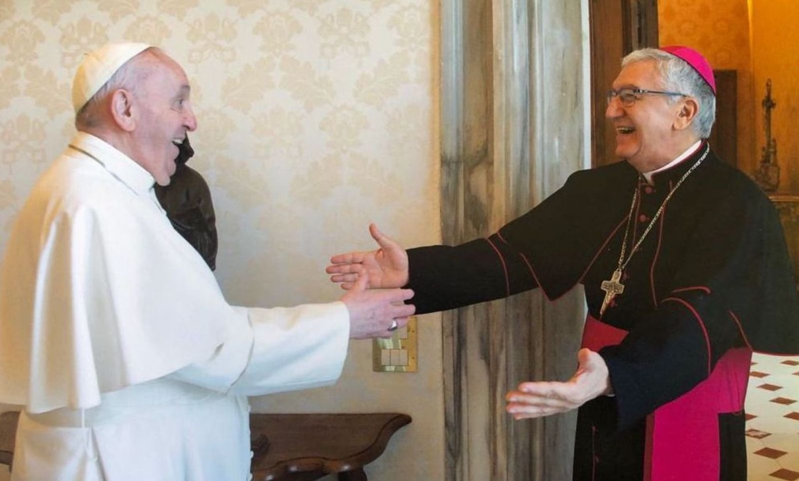Francisco recibe en audiencia al arzobispo de Lima, Carlos Castillo