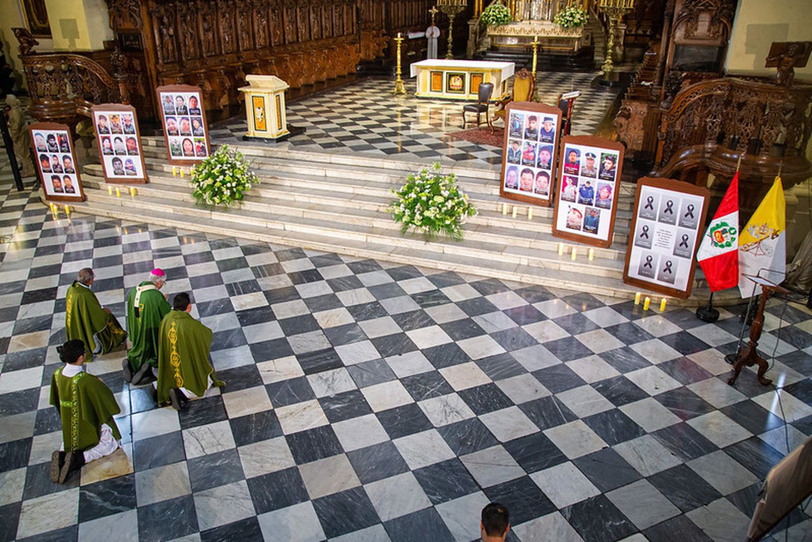 Oración por los caídos por la violencia en Perú