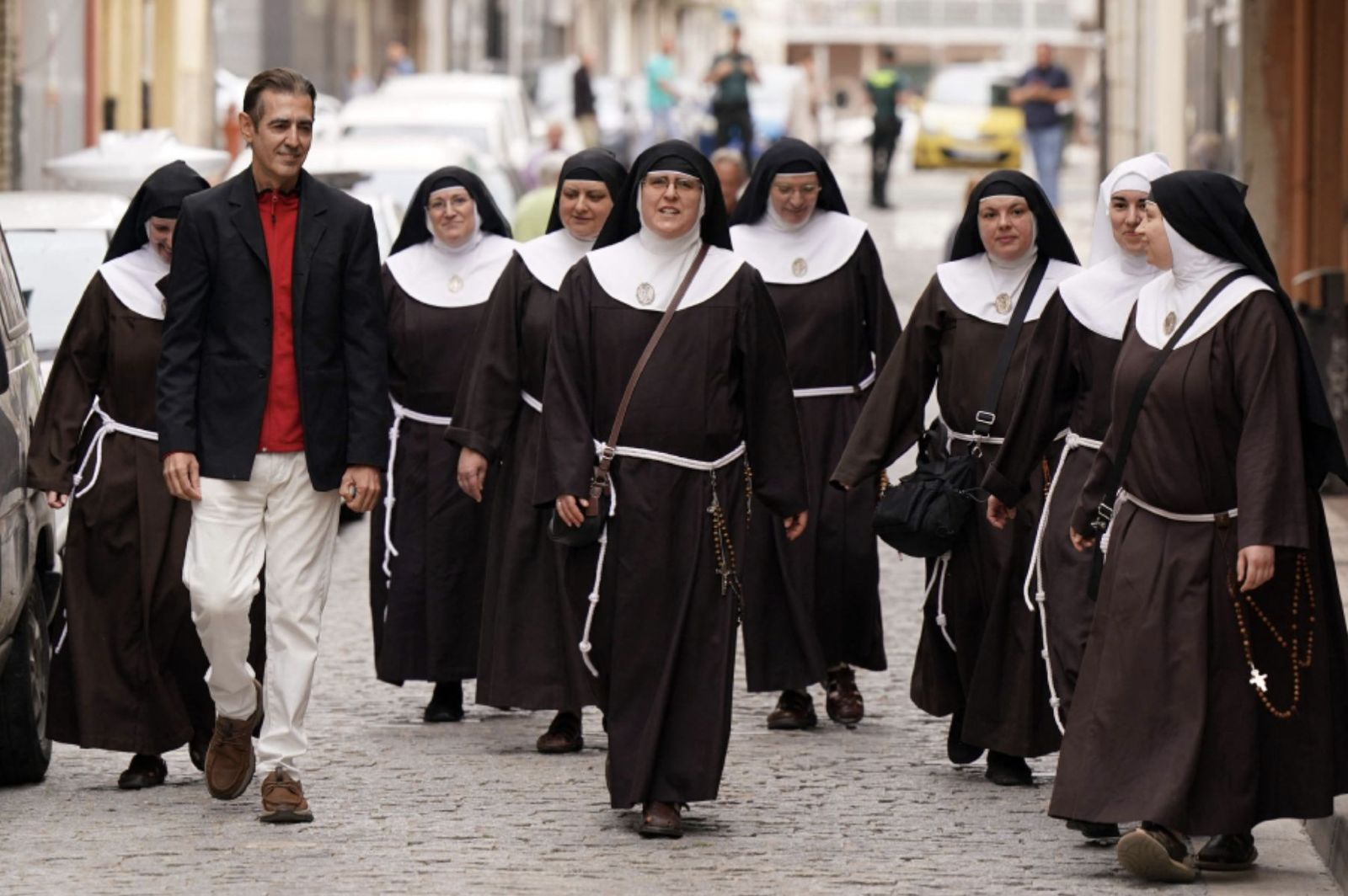 Las esclarisas y el abogado