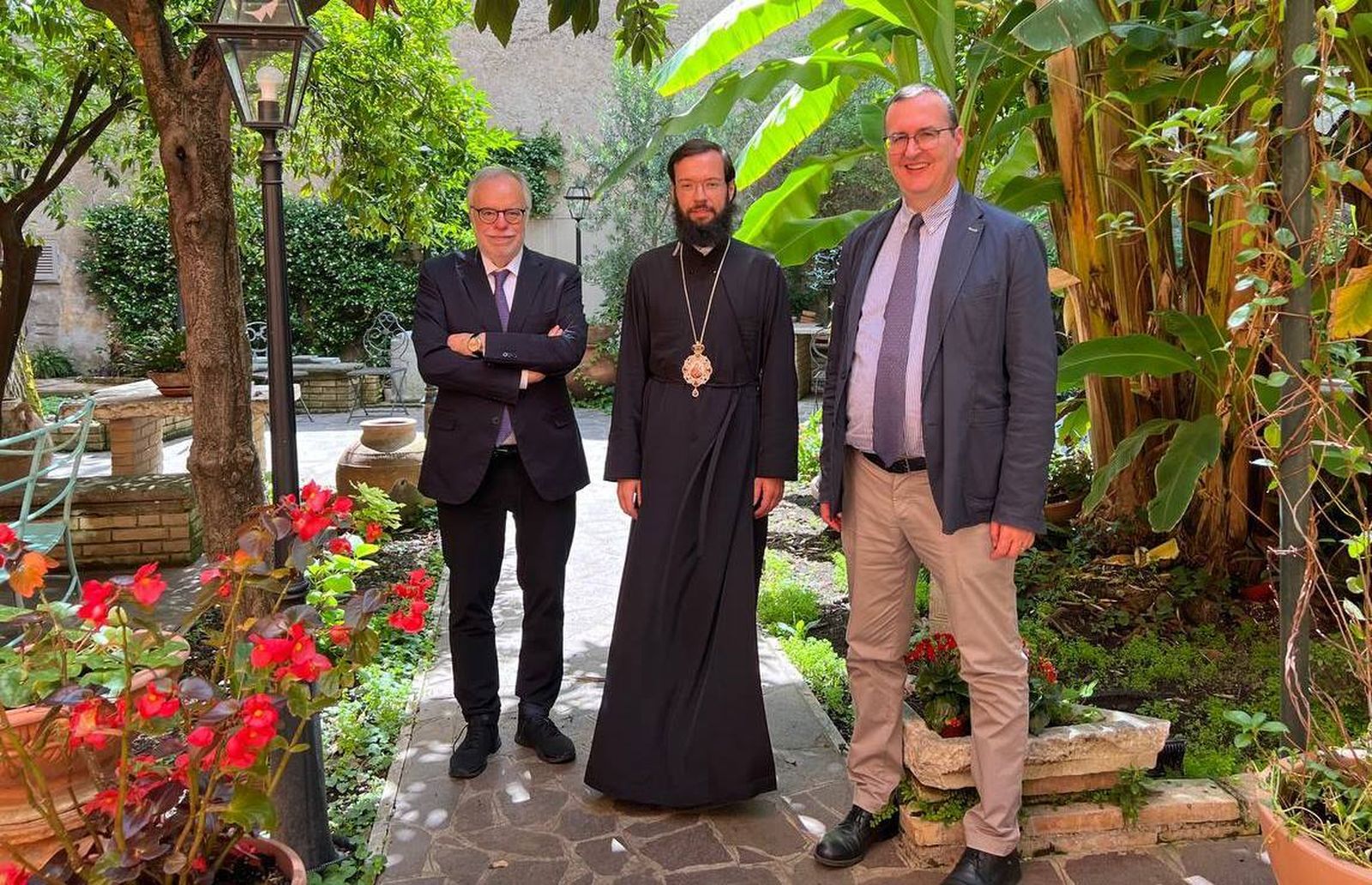 Andrea Riccardi, el profesor Roccucci y el metropolita Antonio de Volokolamsk