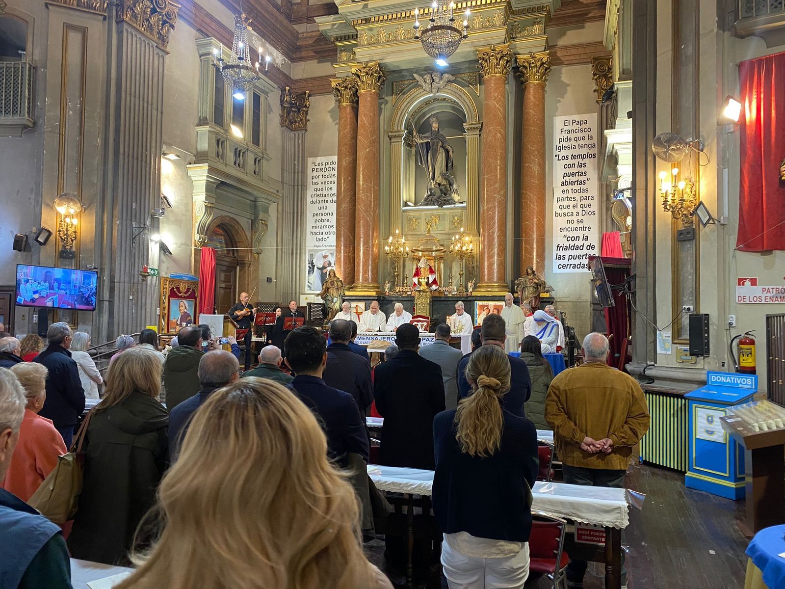 San Antón, con el padre Ángel