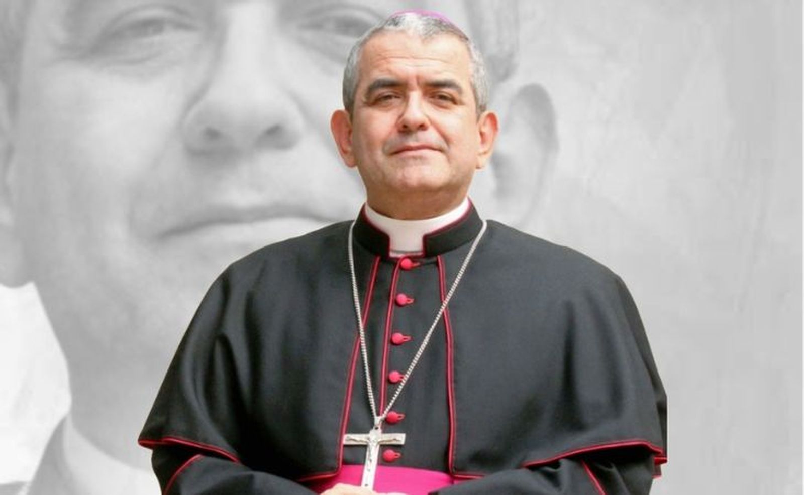 Muere monseñor Víctor Manuel Ochoa