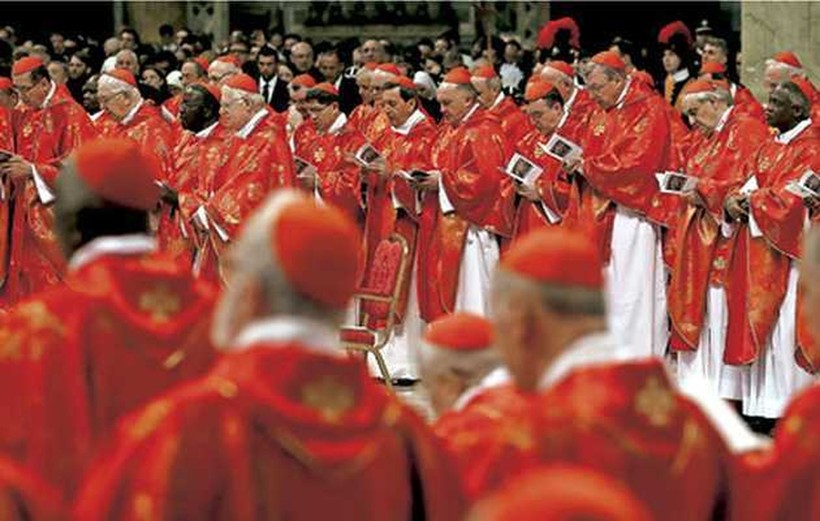 No al excesivo clericalismo