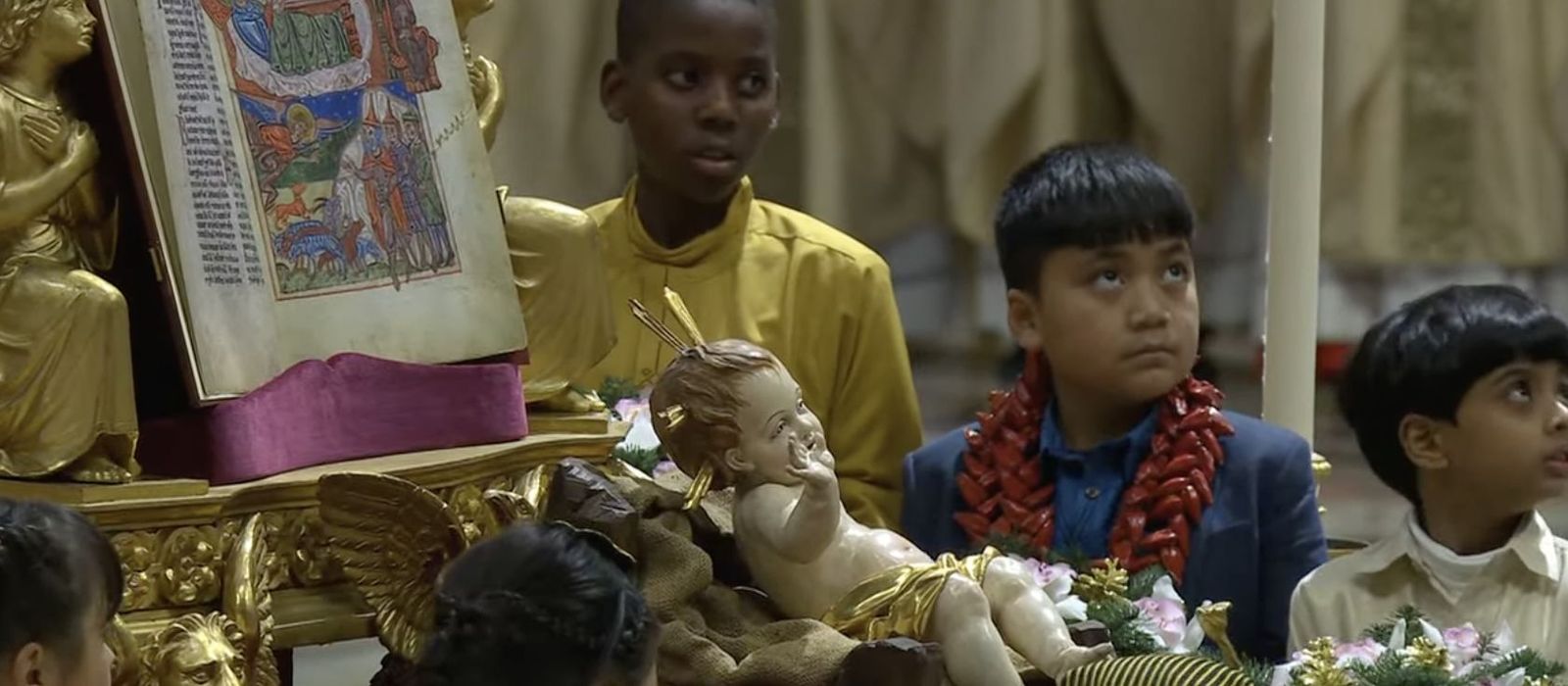 Niños con el niño Jesús