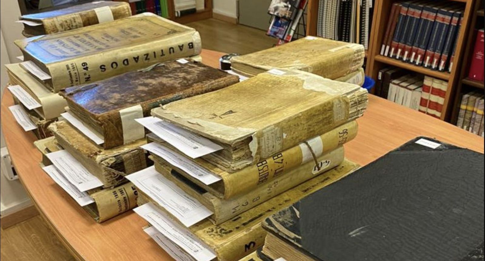 Partidas de bautismo en el Archivo Eclesiástico de Bizkaia