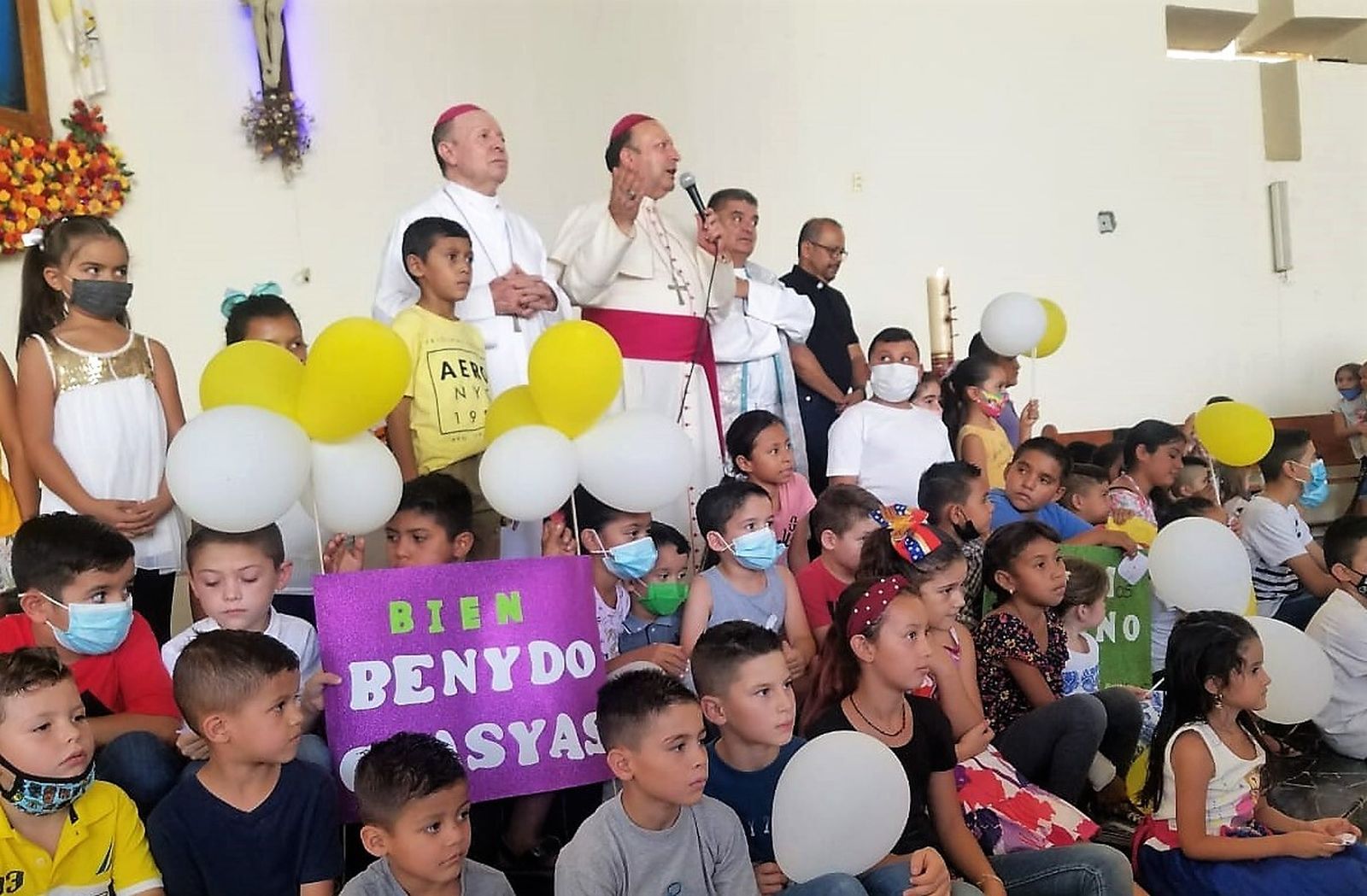 En Aguililla, el clamor por la paz