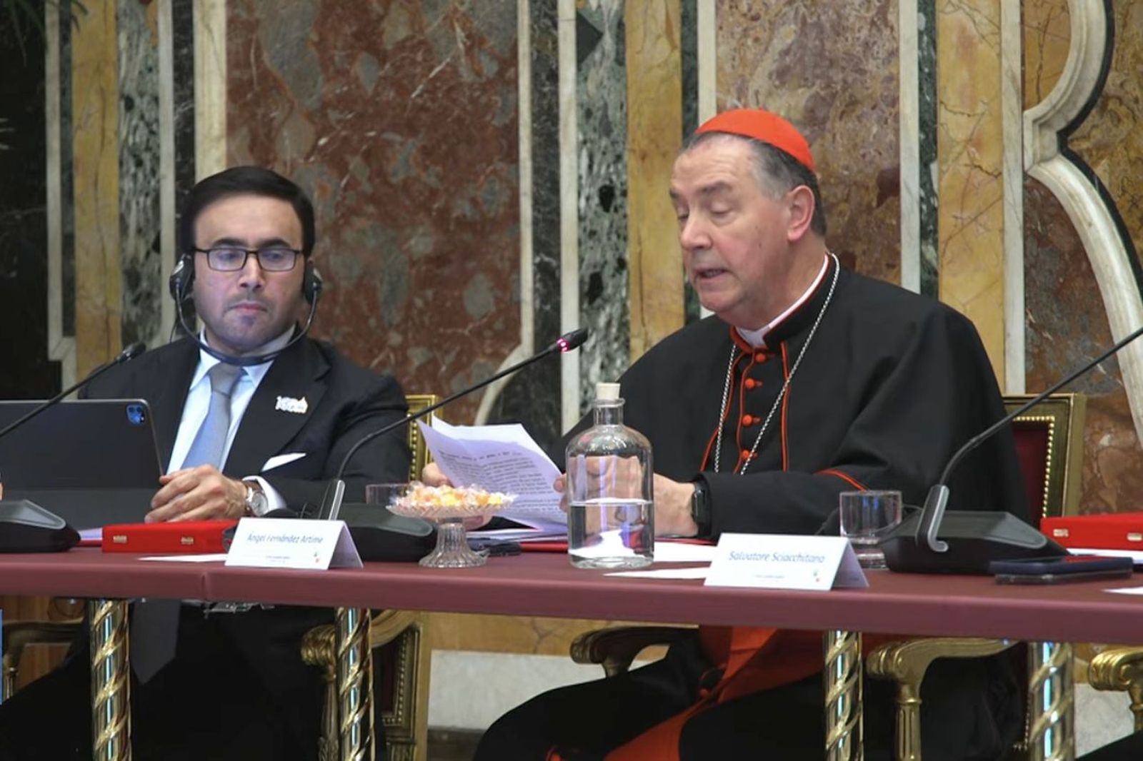 El cardenal Fernández Artime