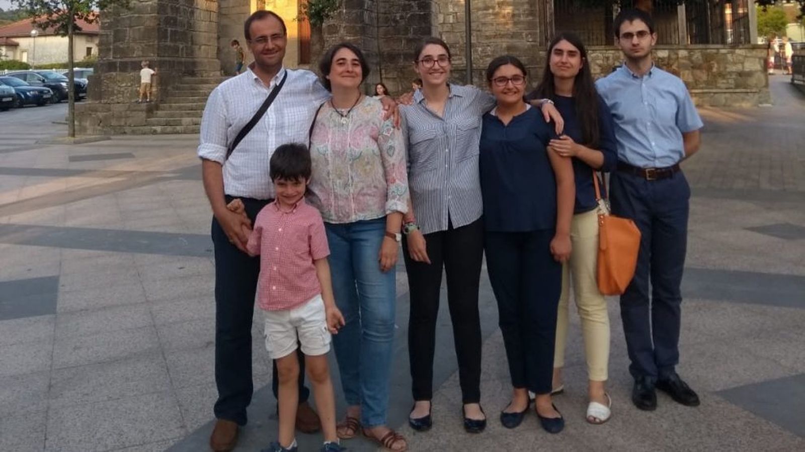 Pilar, Guille y sus hijos