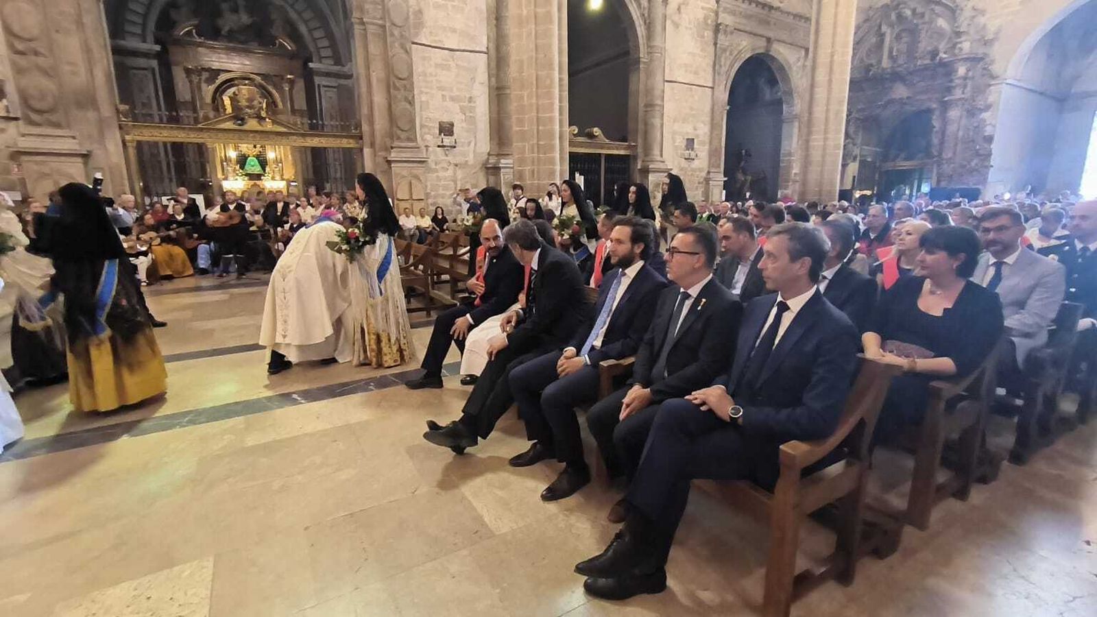 Misa en la catedral de Barbastro