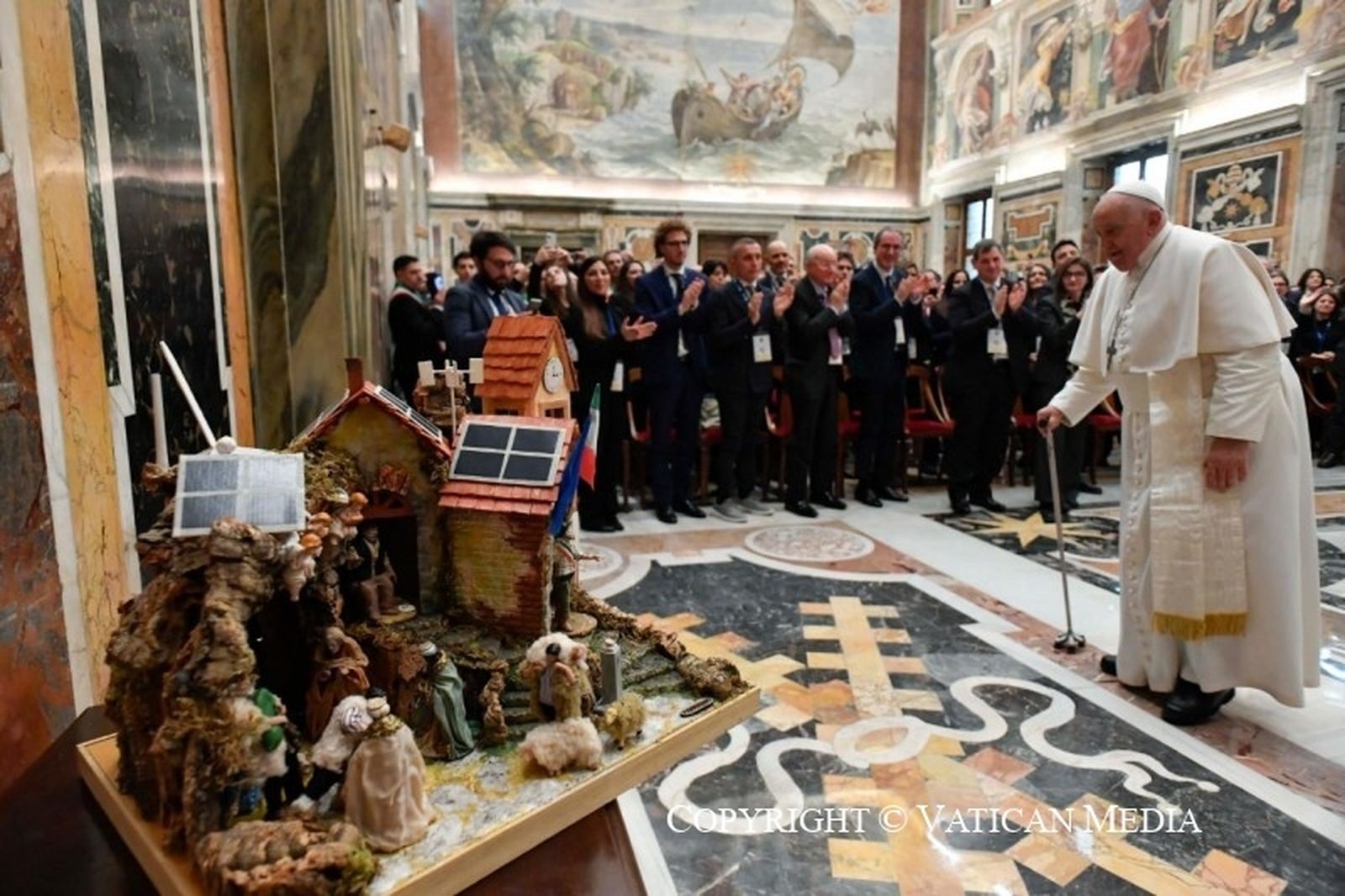 El Papa, con los representantes de los pueblos vaciados de Italia