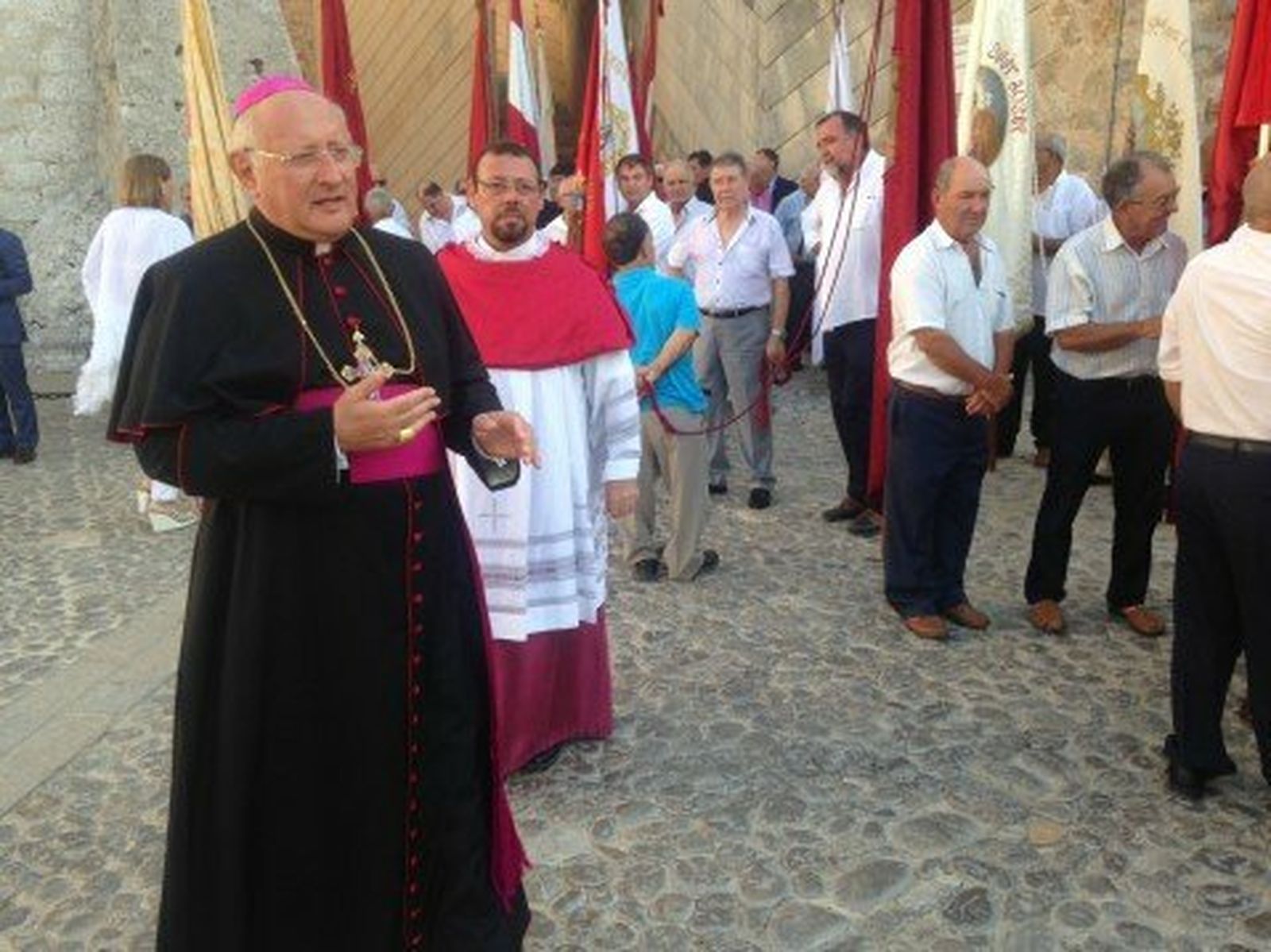 El obispo de Ibiza, Vicente Juan Segura, en la misa de Santa María