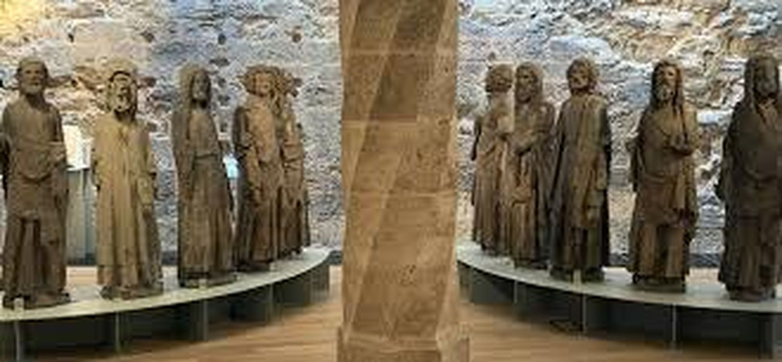 Apóstoles puerta gótica. Museo Catedral de Valencia.