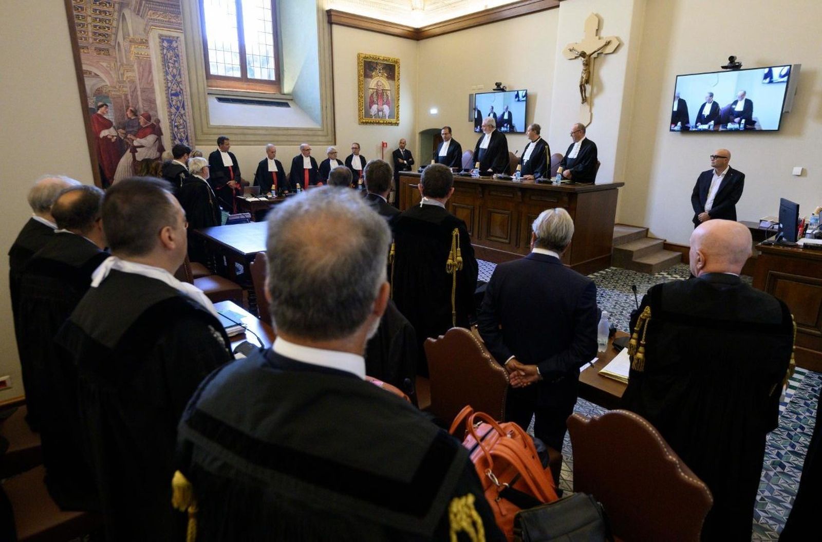 Tribunal de apelación en el 'caso Becciu'