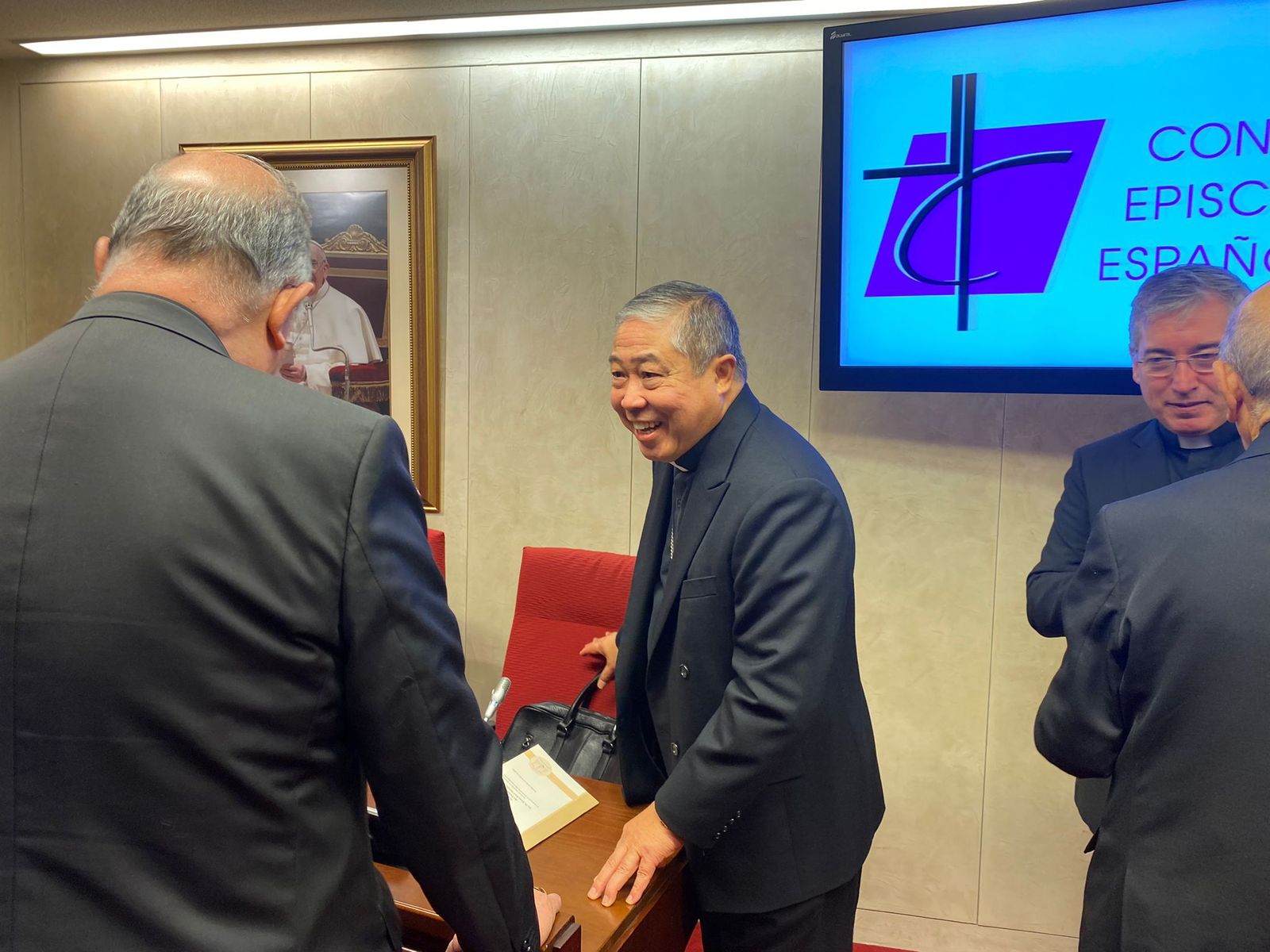 El Nuncio, Bernardito Auza