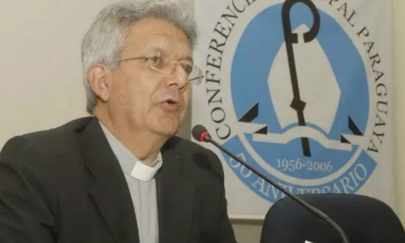 Monseñor Adalberto Martínez Flores