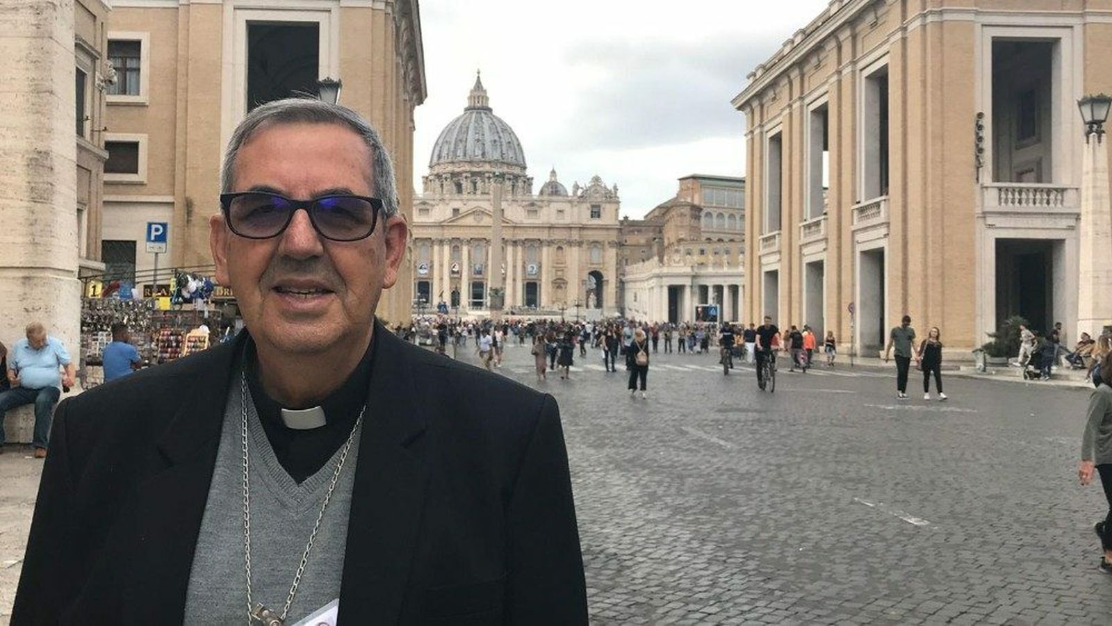 Monseñor Cob,  vicario apostólio de Puyo, Ecuador