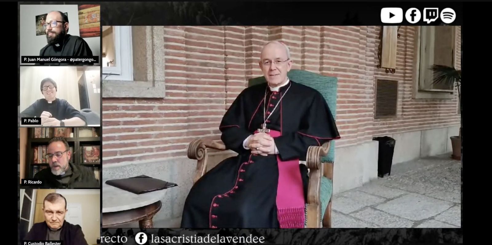 Schneider, con los curas de La Vendée