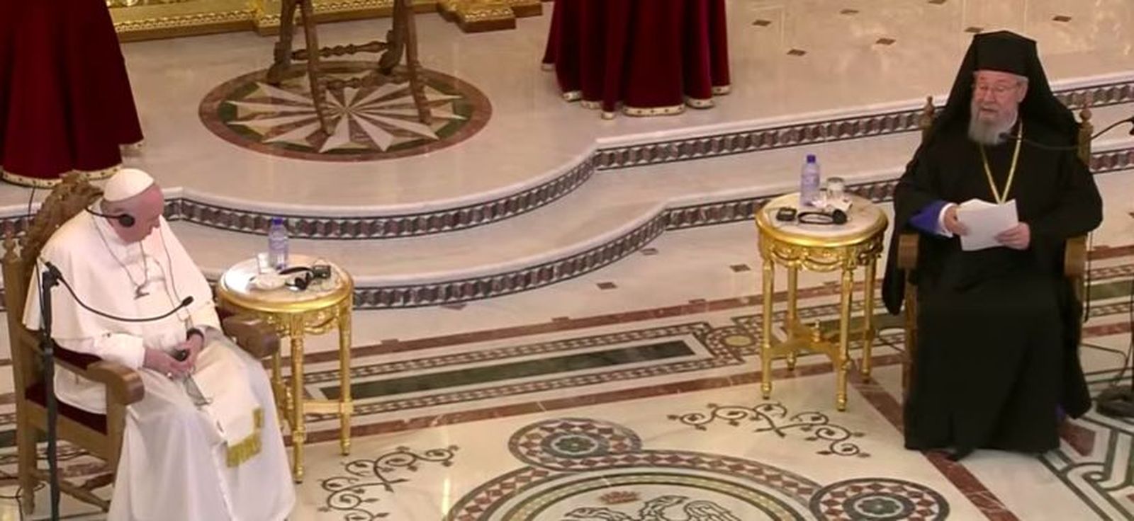 Bergoglio, al Santo Sínodo Ortodoxo: "Hagamos de Chipre un puente entre el cielo y la tierra"