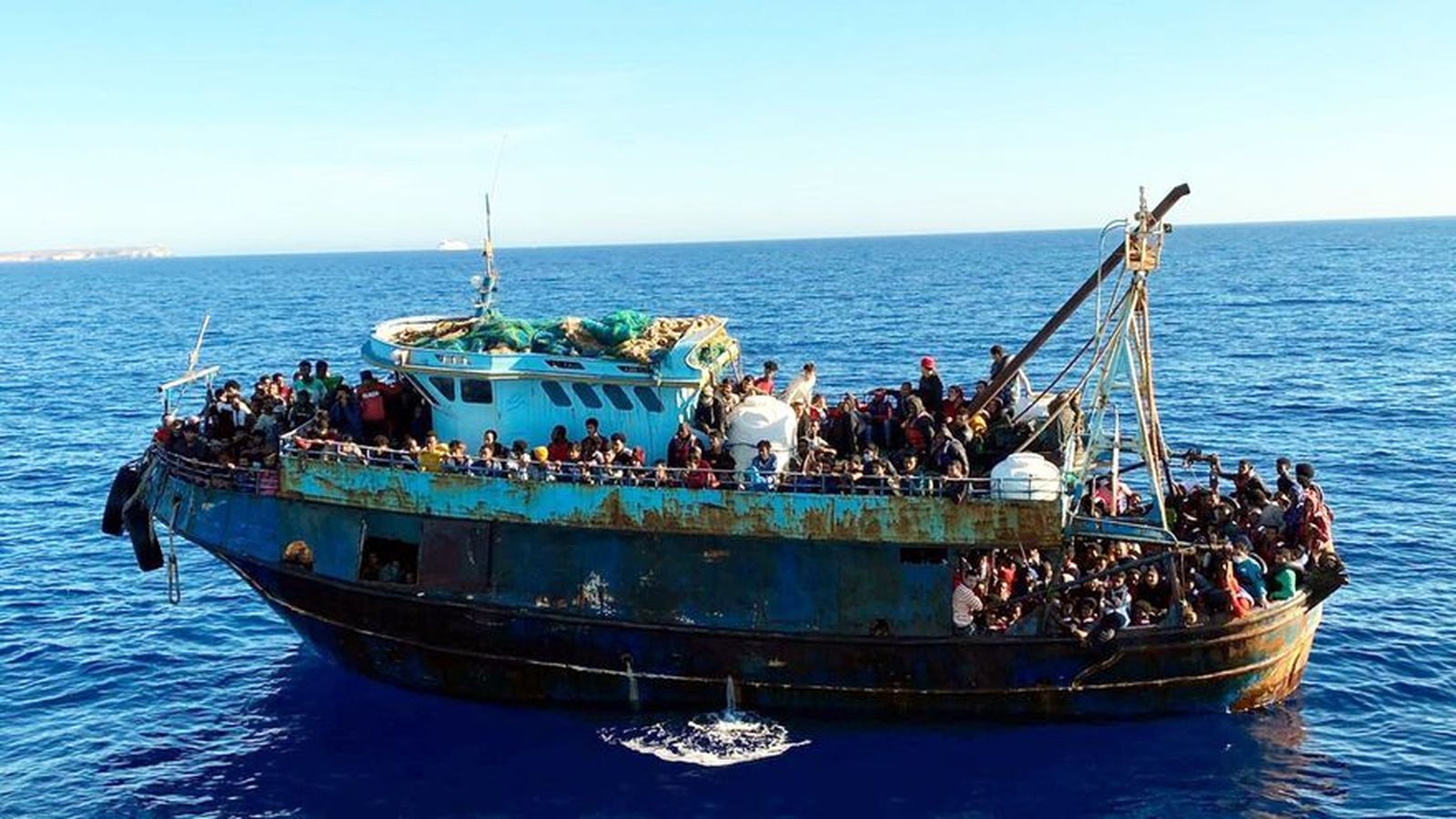 Más de 2.000 migrantes llegaron a Lampedusa en las últimas horas.