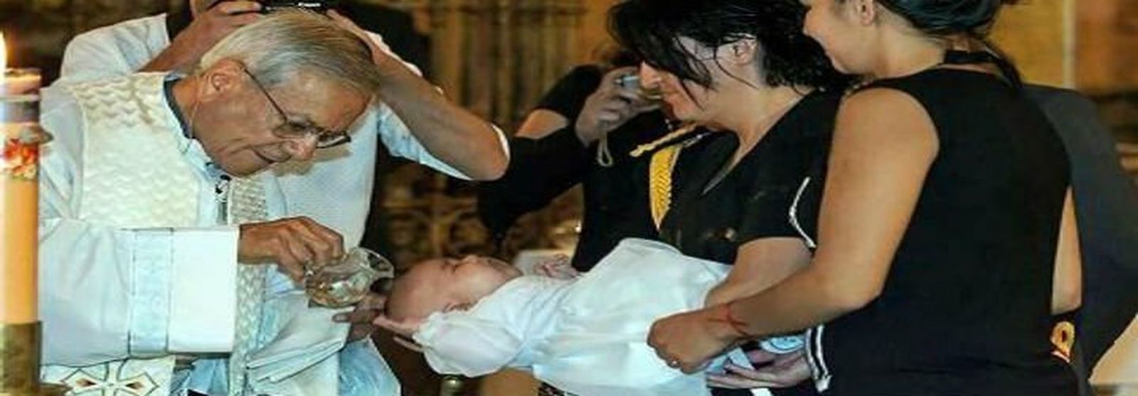 Bautismo niña de pareja lesbiana