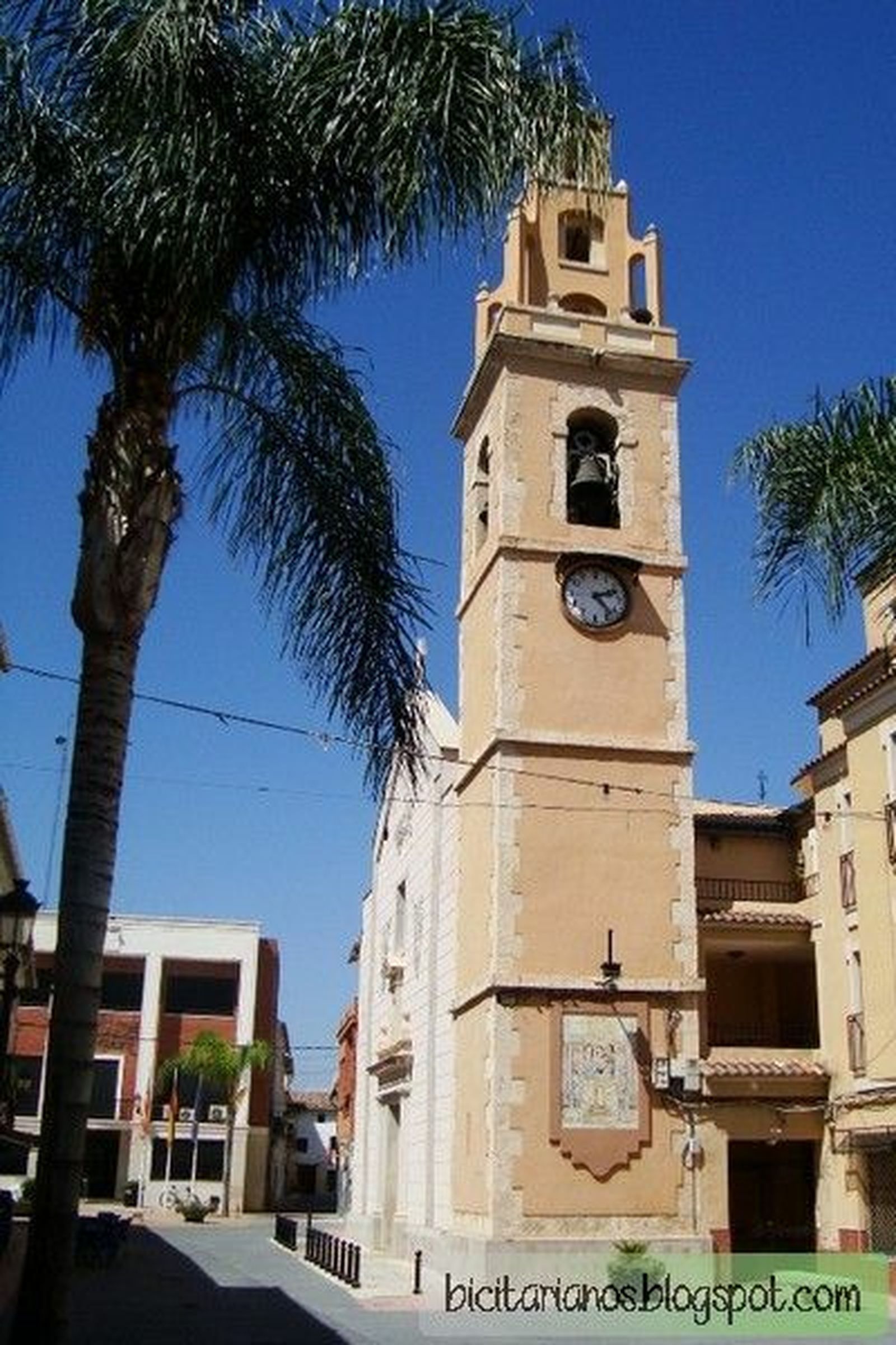 Templo parroquial de Manuel.