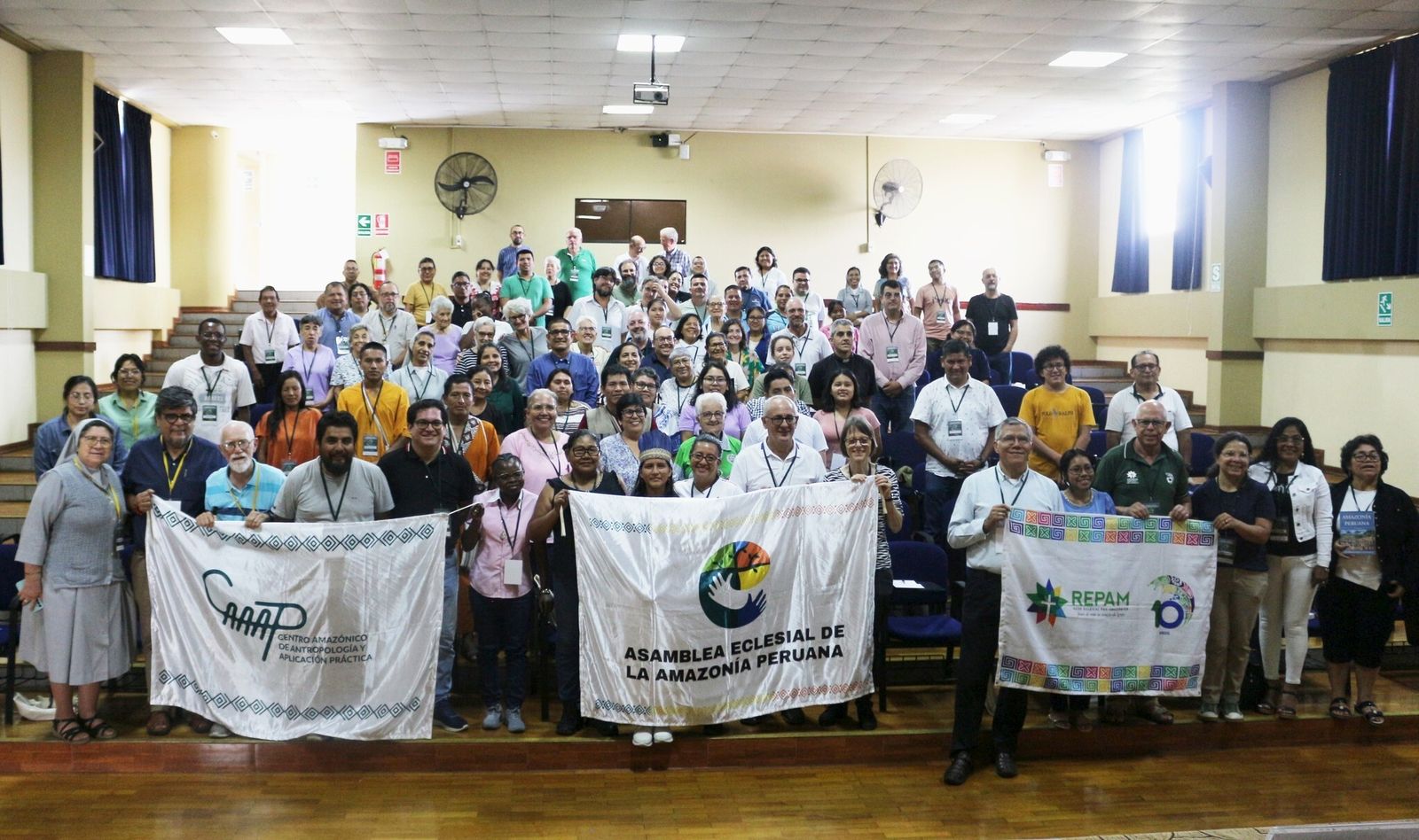 Participantes en la Asamblea