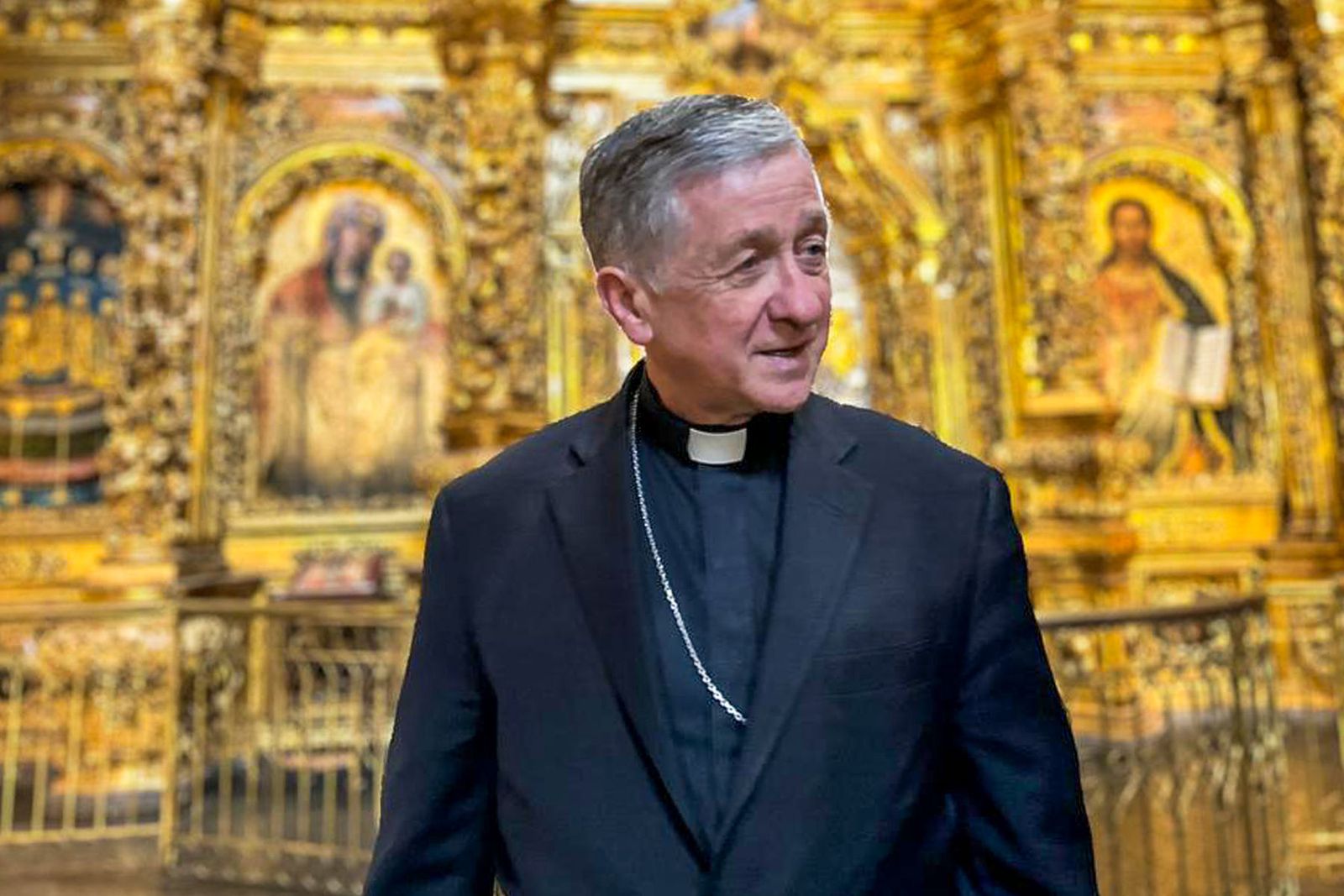 Cardenal Cupich vista Ucrania