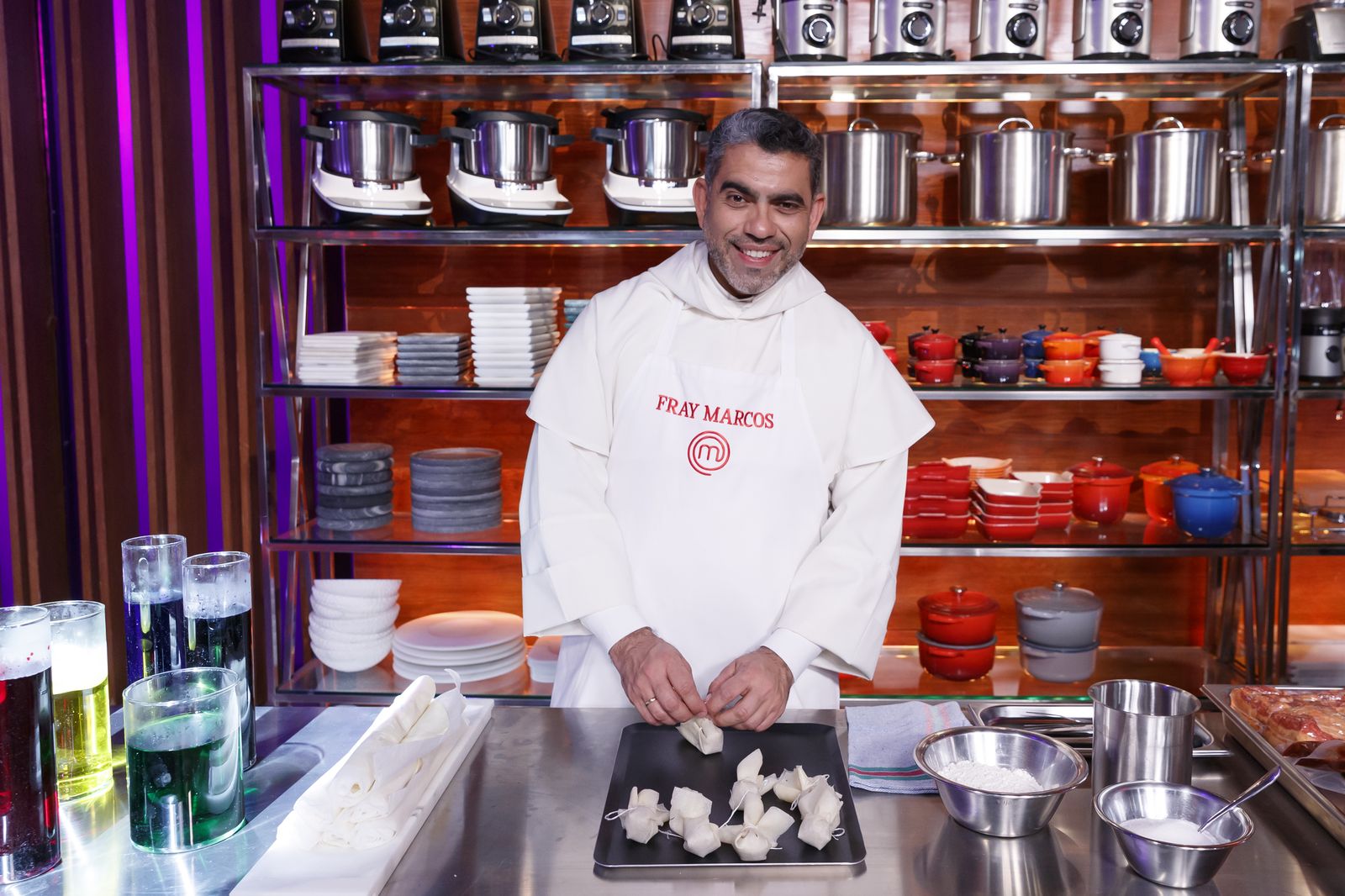 Fray Marcos, el dominico que concursa en MasterChef