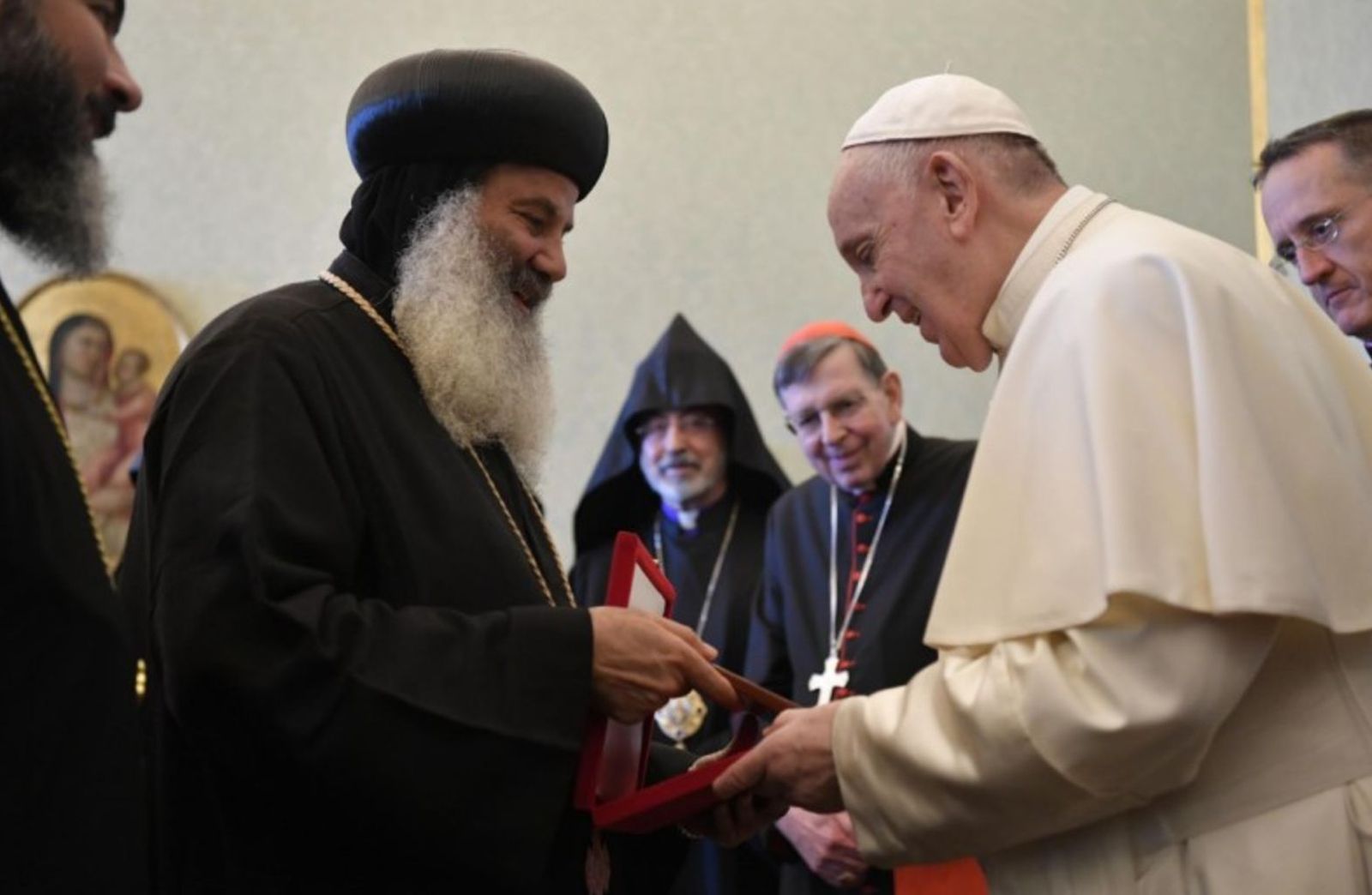 Visita de las Iglesias ortodoxas orientales al Vaticano: "Siempre un intercambio de regalos"