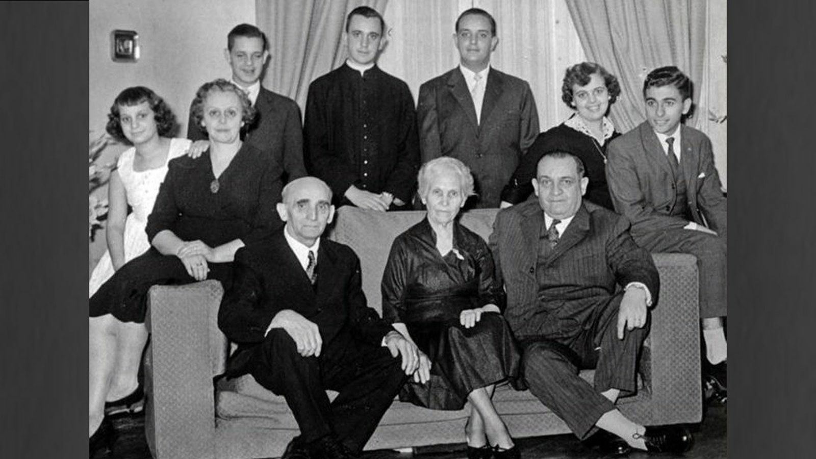 Retrato de la familia Bergoglio