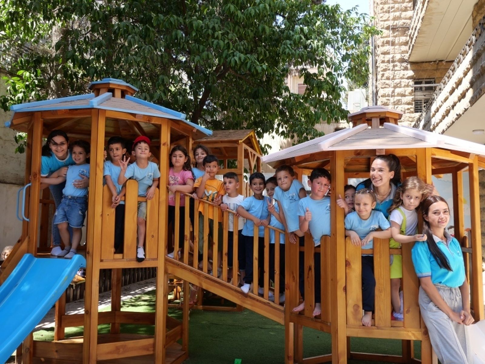 Manos Unidas, con los maristas azules