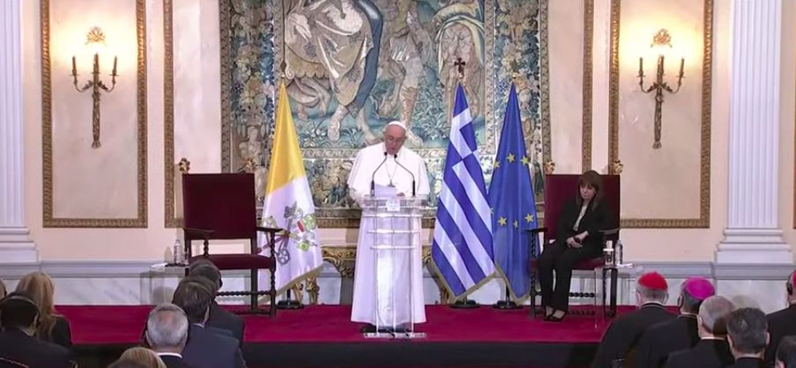 Bergoglio, en su primer discurso