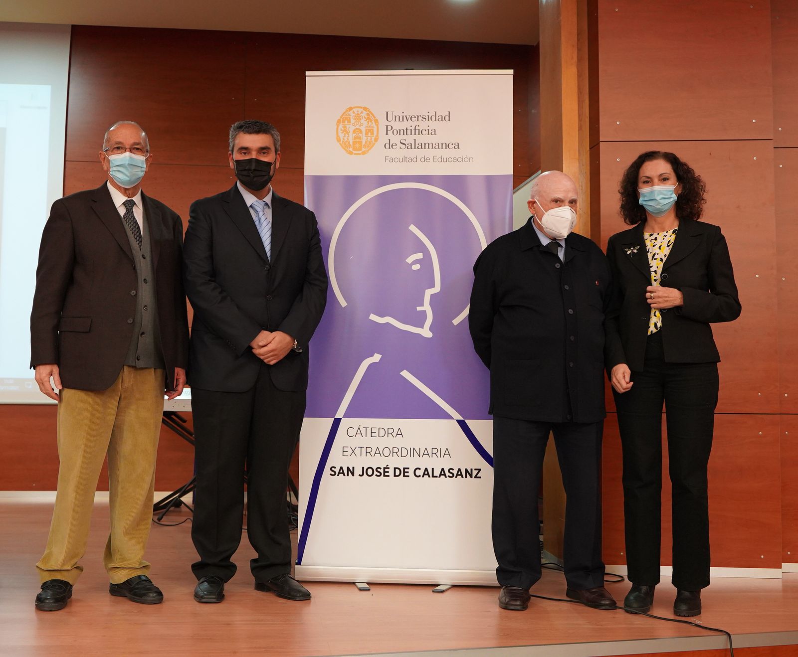 Homenaje Casa-Escuela Santiago Uno