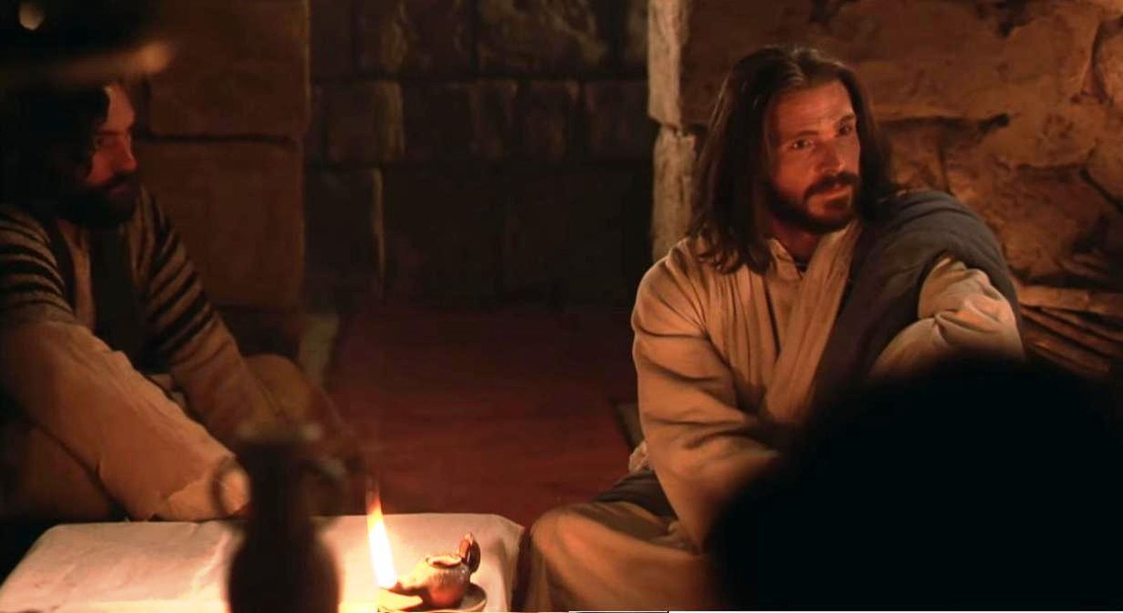 V Domingo de Pascua - Jn 14, 1-12     Redes de comunión como cenáculos de resistencia.