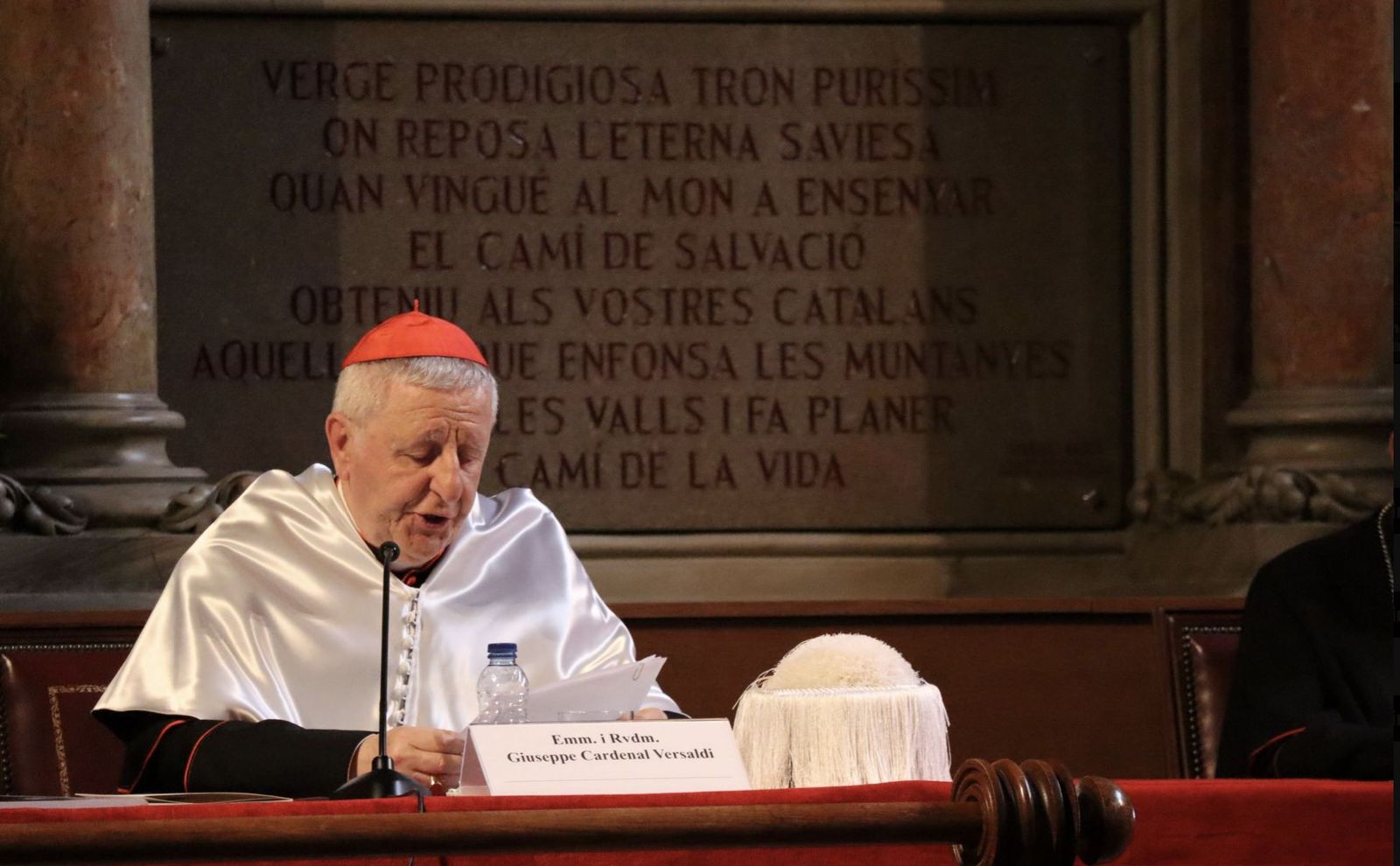 El cardenal Versaldi