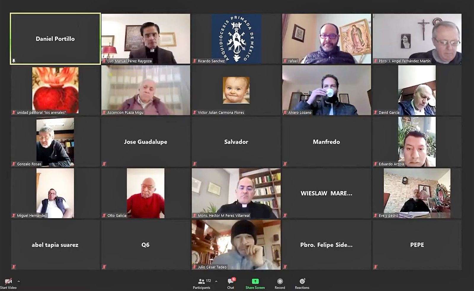 Presbiterio arquidiocesano. Difícil examen.