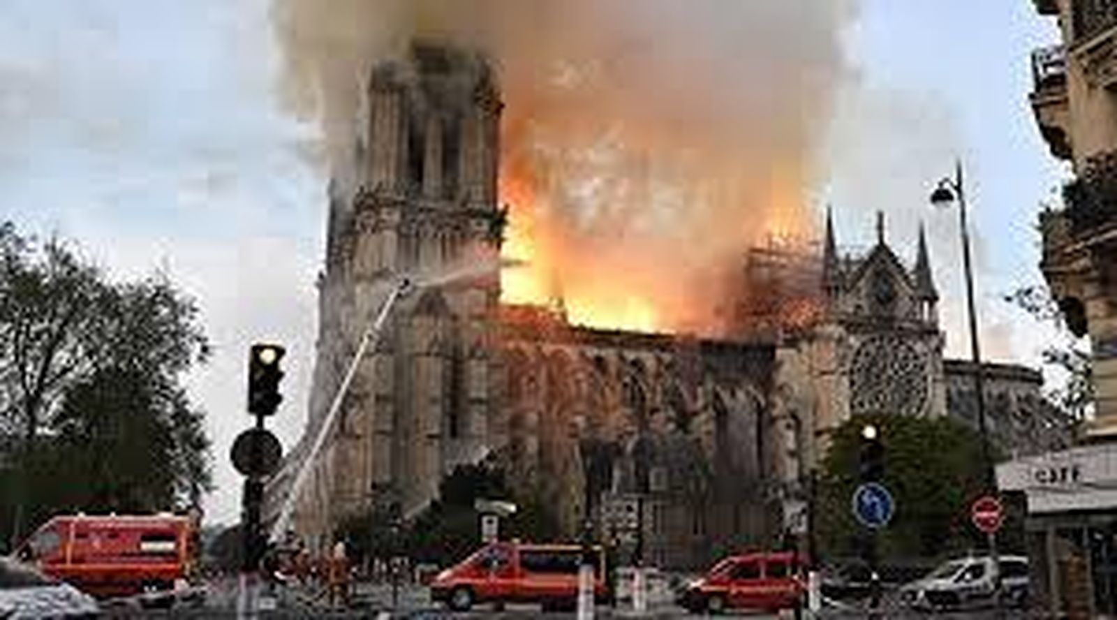 Iincendio de la catedral de Notre Dame de París