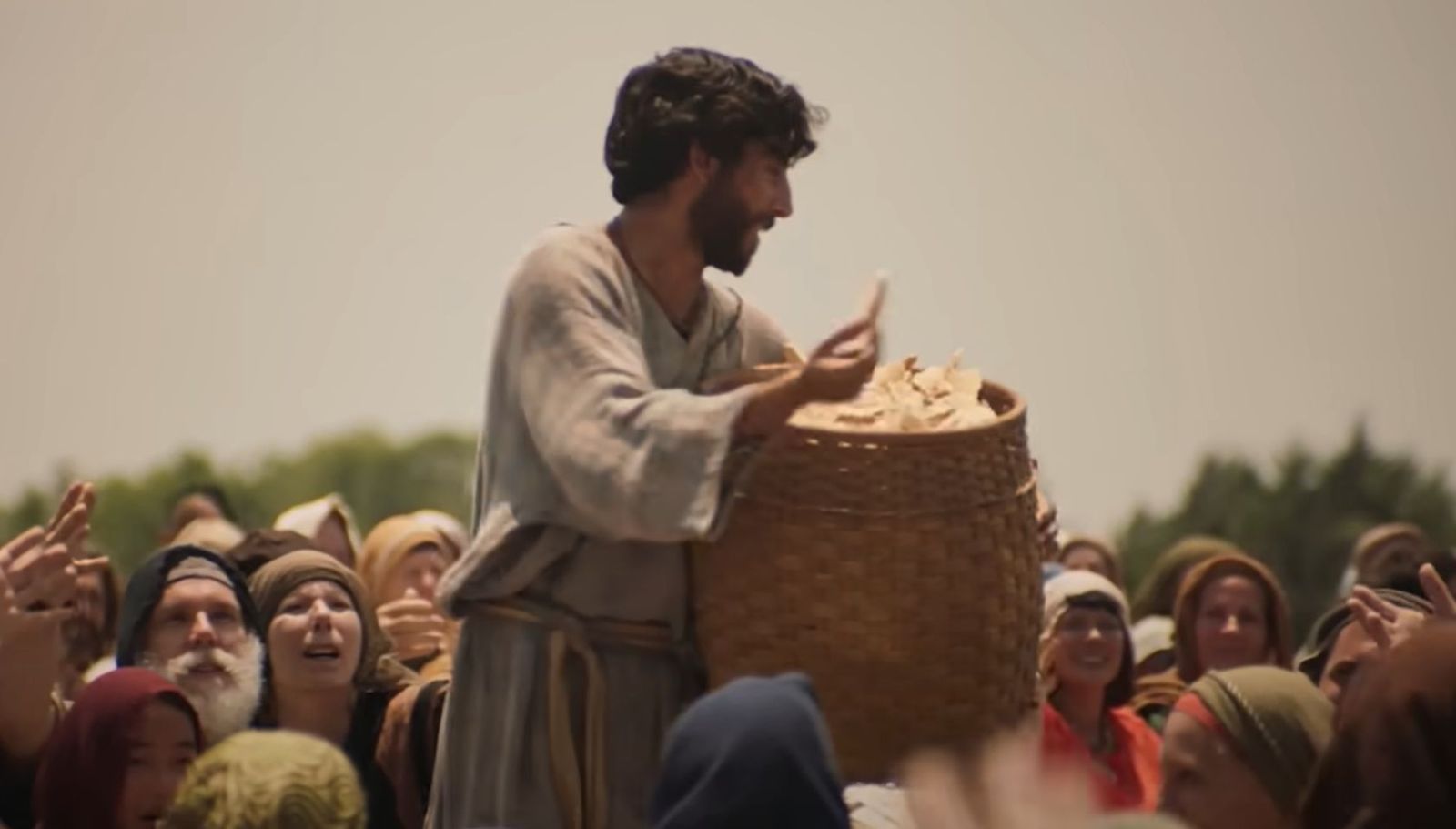 "La Eucaristía no es una fiesta para consolar a los cómplices de la opresión, sino para fortalecer a los que la combaten".
