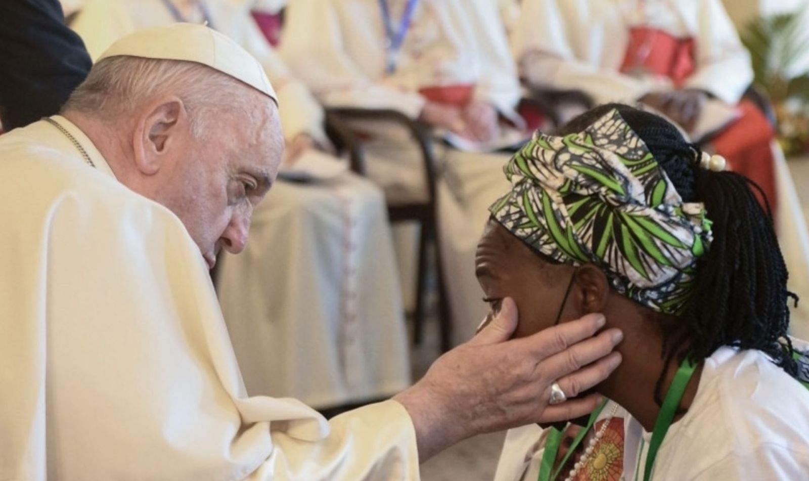 Papa, con una víctima