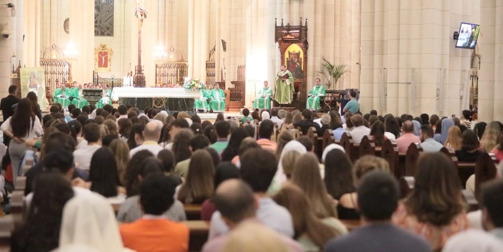 Celebración de la misa en el Madrid Live Meeting