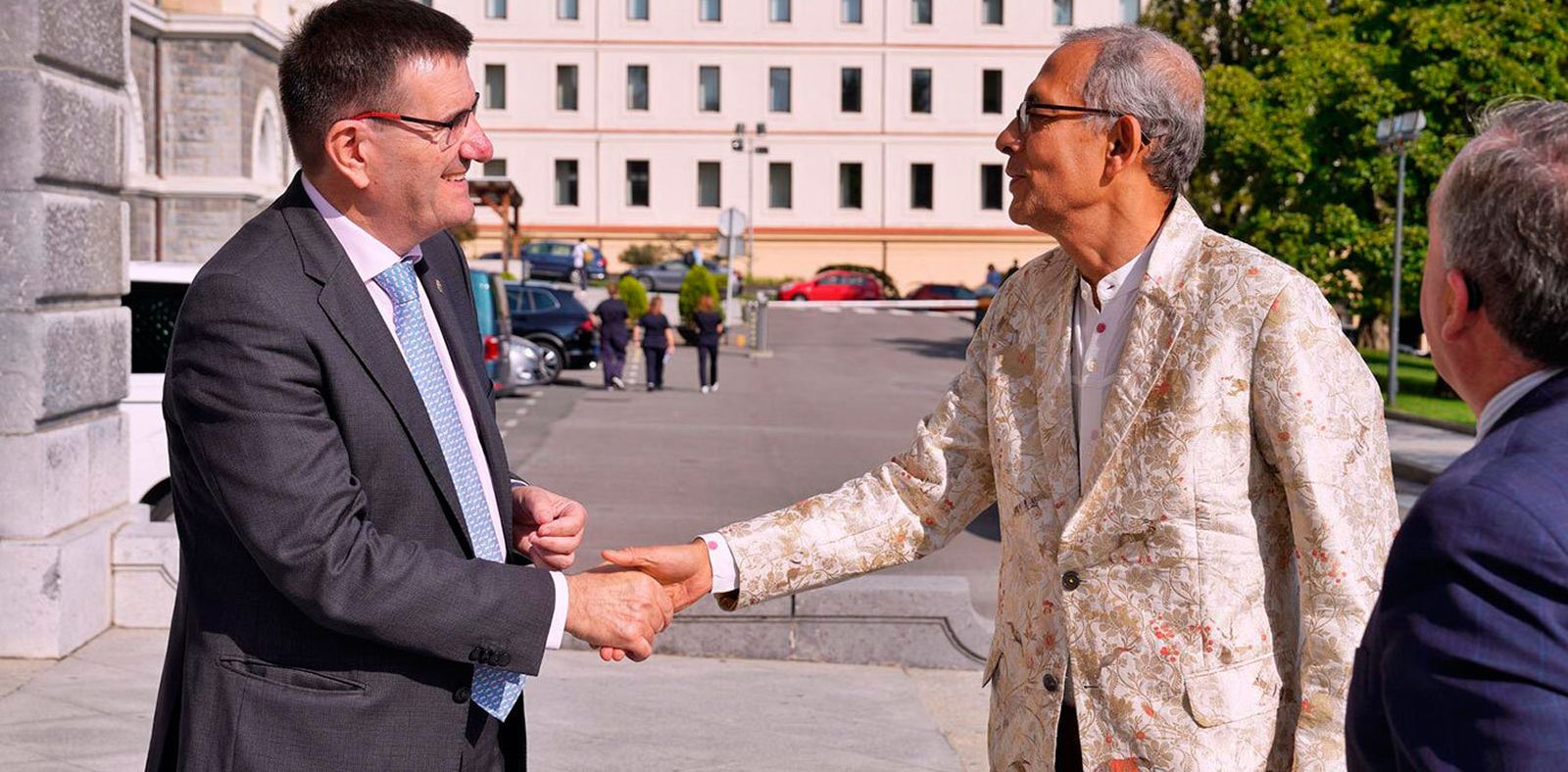 El rector de Deusto y el Nobel de Economía