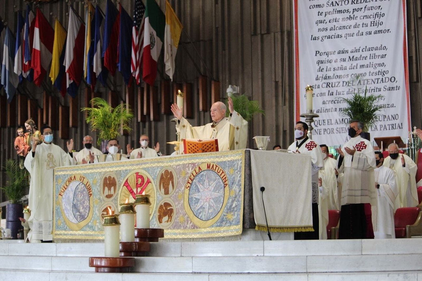 Aguiar Retes: La paz no se construye solamente mediante la política sino con el espíritu, las ideas y las obras de la paz.