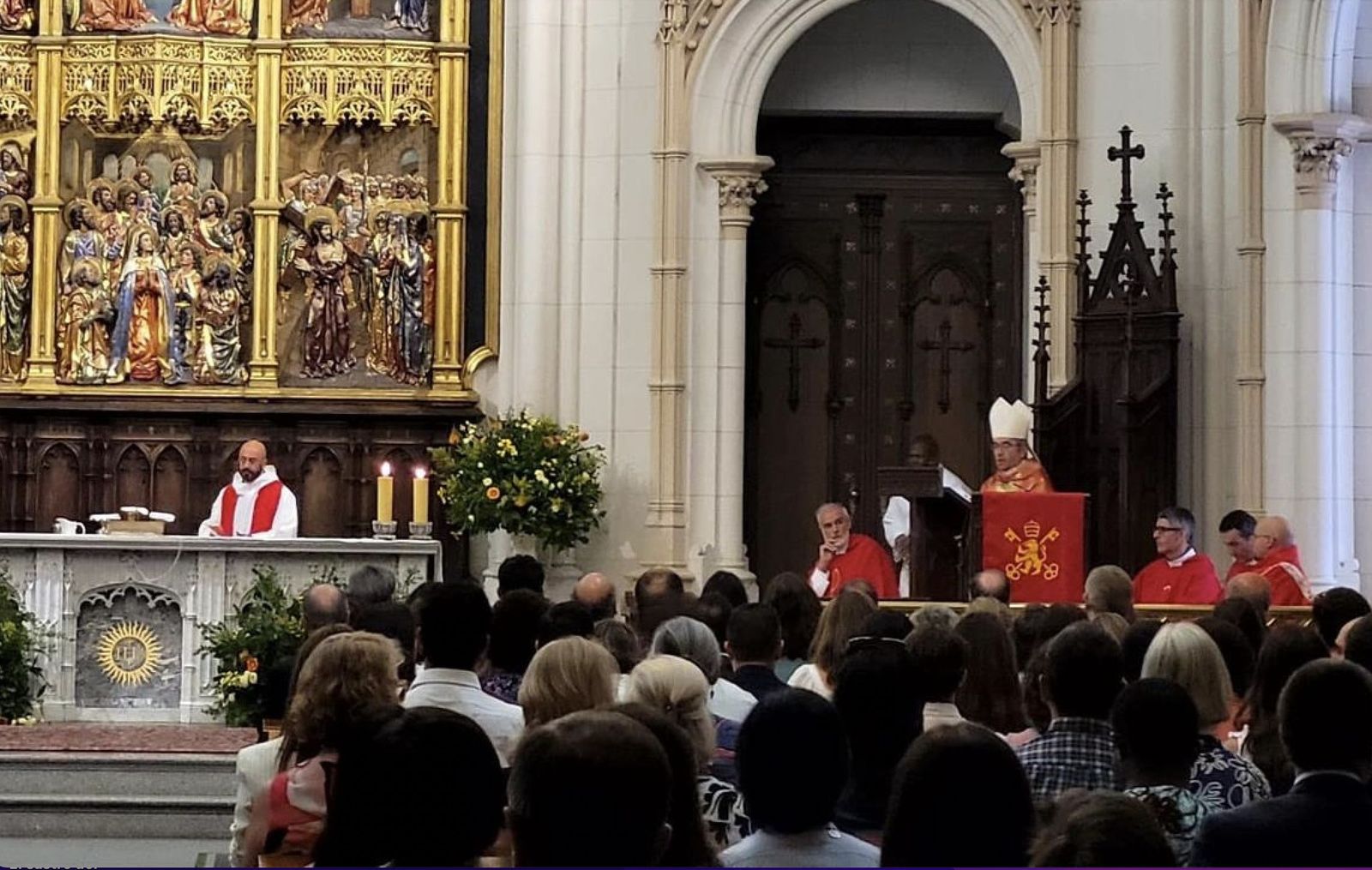 Argüello, en la misa de apertura del curso en Comillas