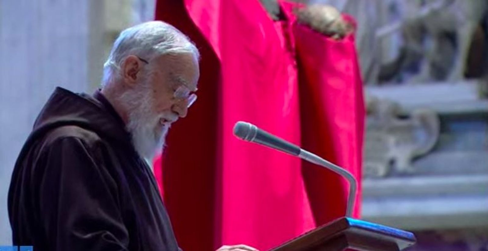 Cantalamessa, durante su alocución