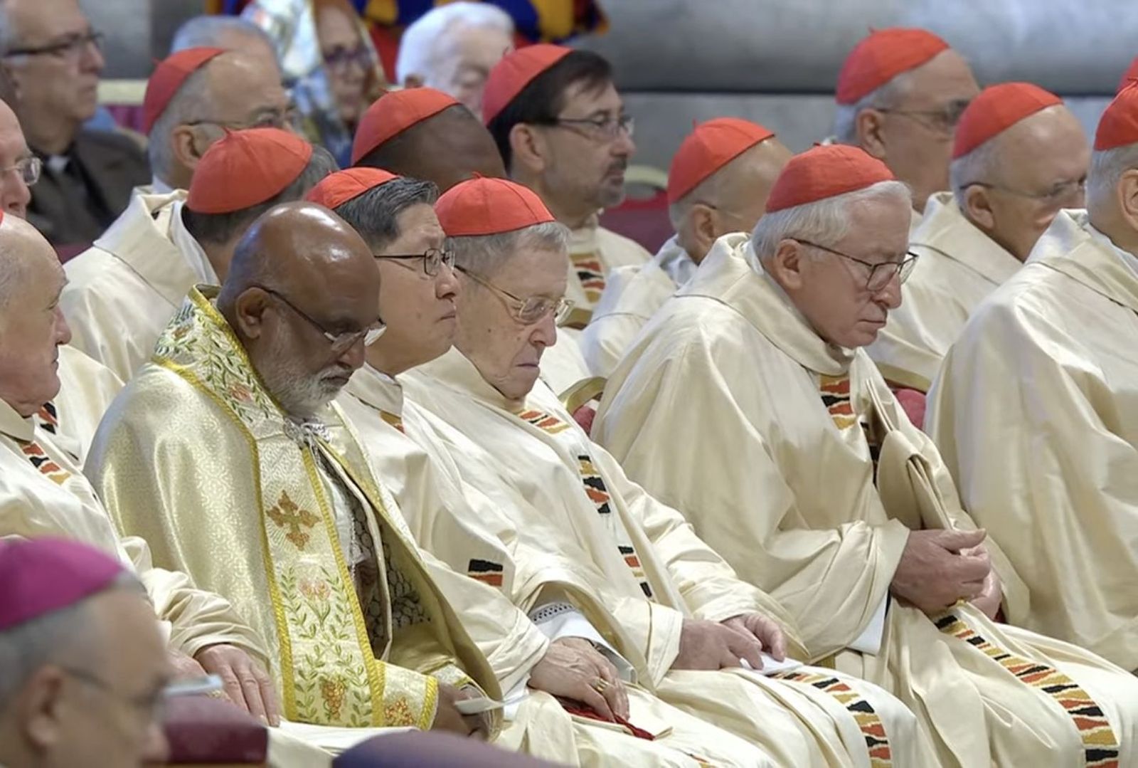 El cardenal Cobo, en la misa de la Inmaculada en la basílica de San Pedro